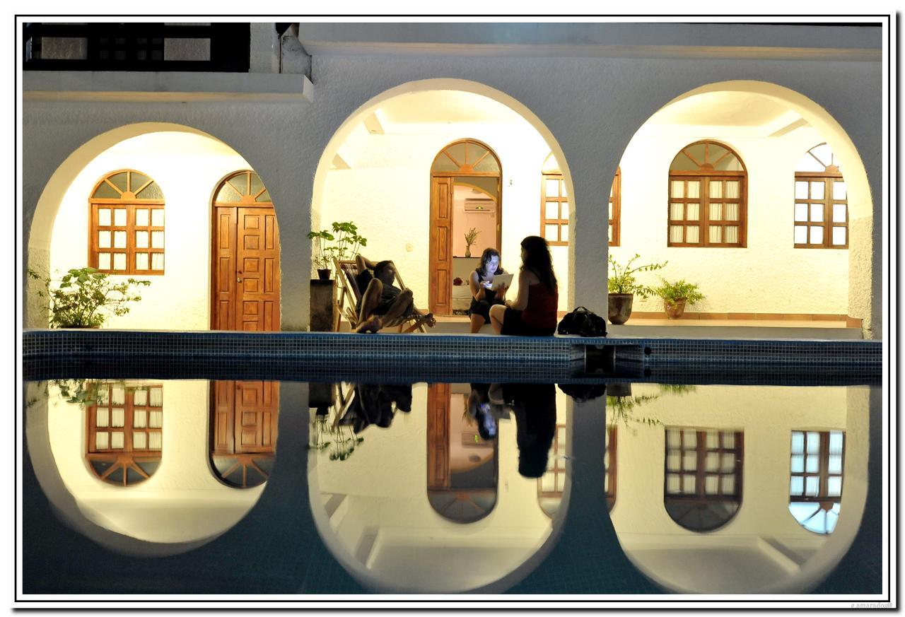 Hotel La Posada Del Sol กรานาดา ภายนอก รูปภาพ