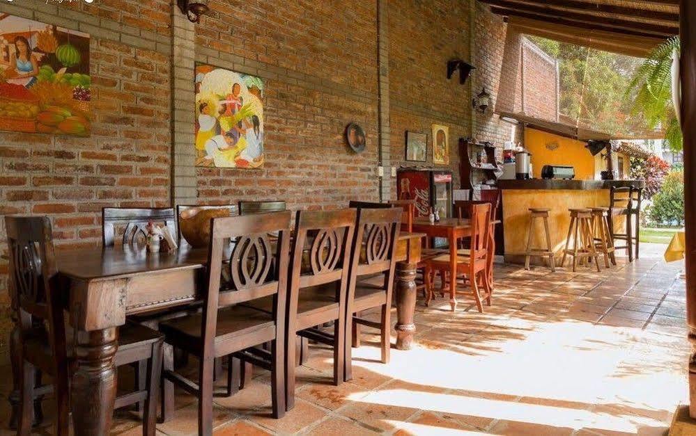 Hotel La Posada Del Sol กรานาดา ภายนอก รูปภาพ