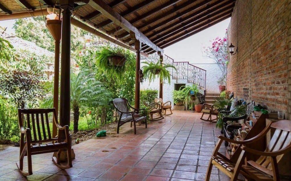 Hotel La Posada Del Sol กรานาดา ภายนอก รูปภาพ